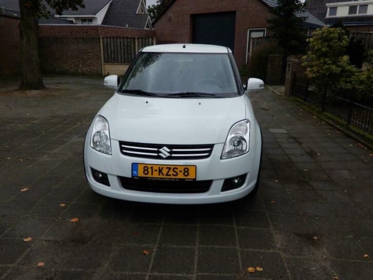 Suzuki Swift 1.3 3D 2010 in zeer goede staat