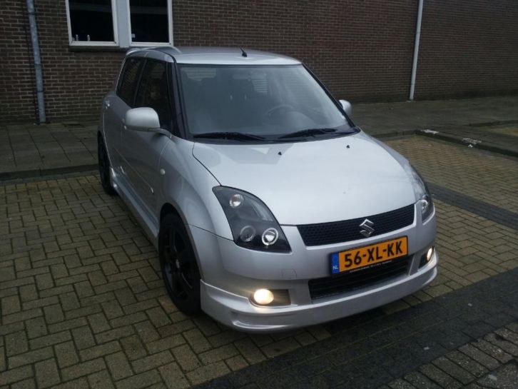 Suzuki Swift 1.3 5D 2007 Grijs