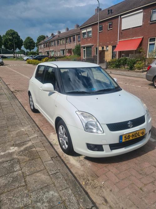 Suzuki Swift 1.3 5DRS 2008 parelmoer wit nw apk kl beurt