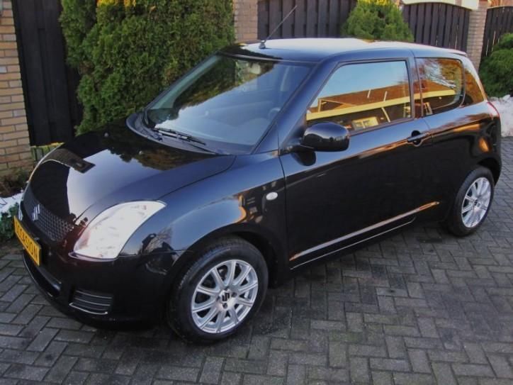 Suzuki Swift 1.3 EXCLUSIVE (bj 2010)