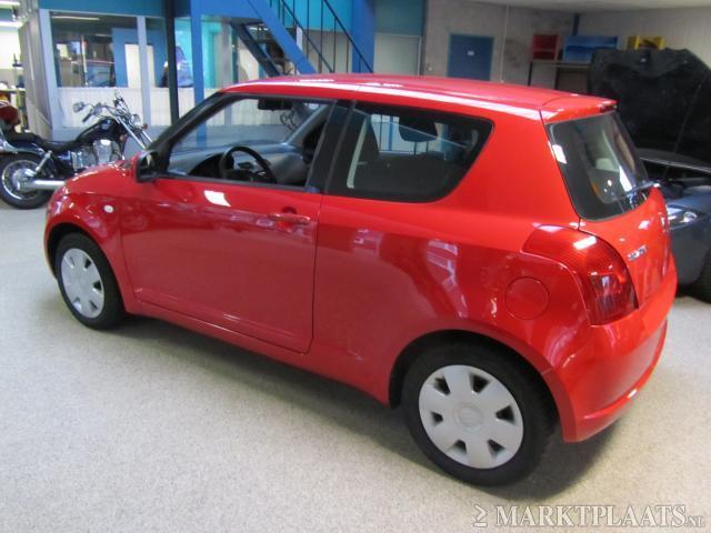 Suzuki Swift 1.3 GLS  Airco amp Automaat