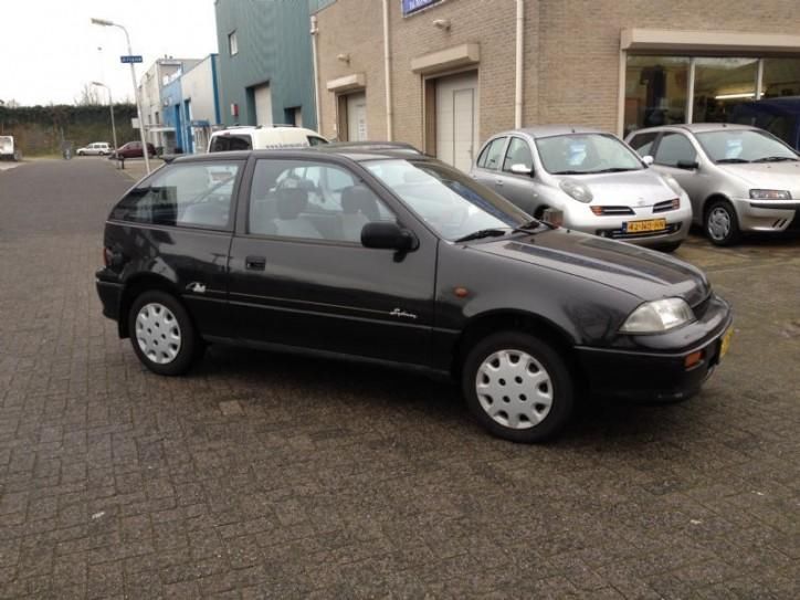 Suzuki Swift 1.3 GS nieuwe apk. (bj 1995)