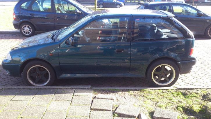 Suzuki swift 1.3 Spark uitvoering