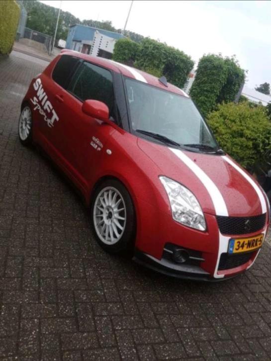 Suzuki Swift 1.6 3D Sport 2007 Rood