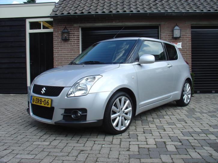 Suzuki Swift 1.6 Sport NU GRATIS SET WINTERBANDEN