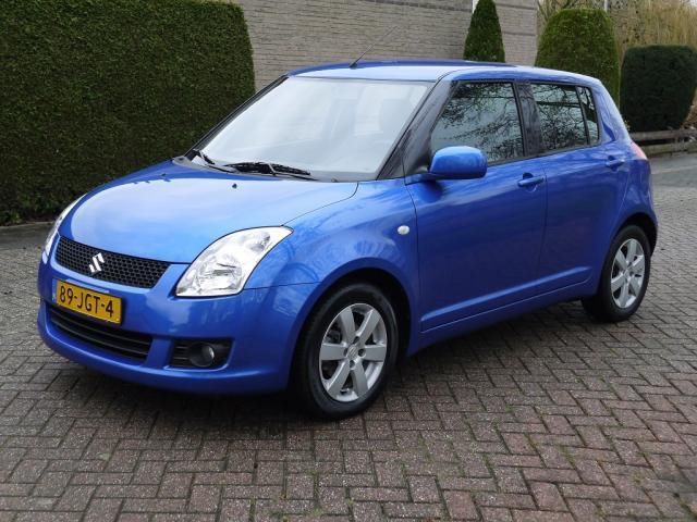 Suzuki Swift 30 FOTOS 1.5 Exclusive aut navi