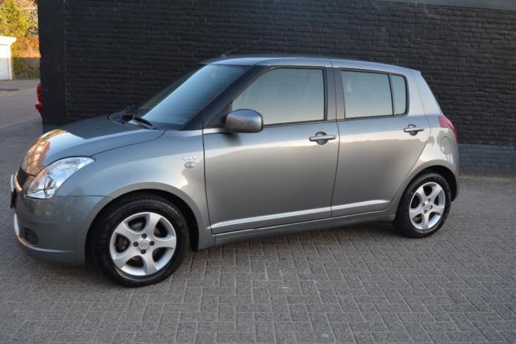 Suzuki Swift gls 1.5 5D 2006 Grijs airco nw APK nap lm velg 