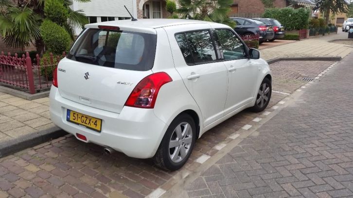 Suzuki Swift shogun 1.3 5D 2008 Wit