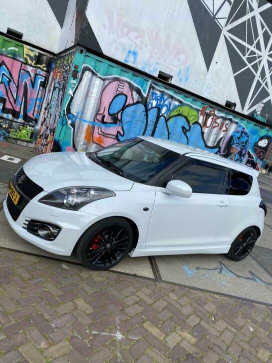 Suzuki Swift Sport 2012 Origineel NL  nieuwe APK tot 2022