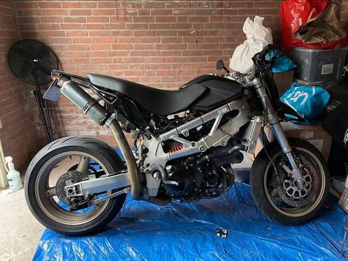 Suzuki TL1000S naked Ducati kit