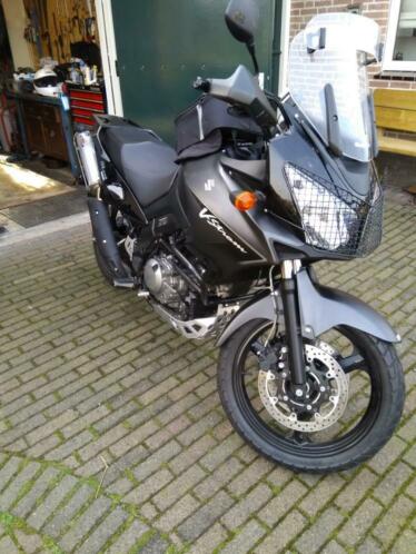 Suzuki V Strom DL 650 zwart met veel extra039s en weinig km