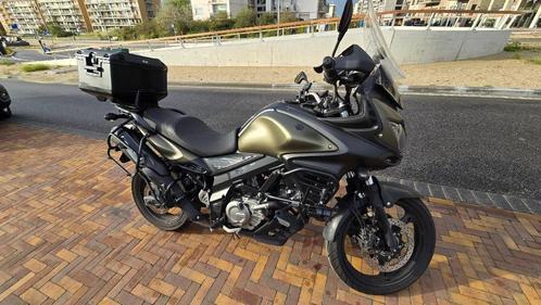 Suzuki V-Strom DL650A (Mat groenzwart)