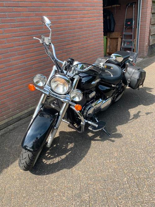 Suzuki VL 800 Intruder Volusia bj 2002 28.753km