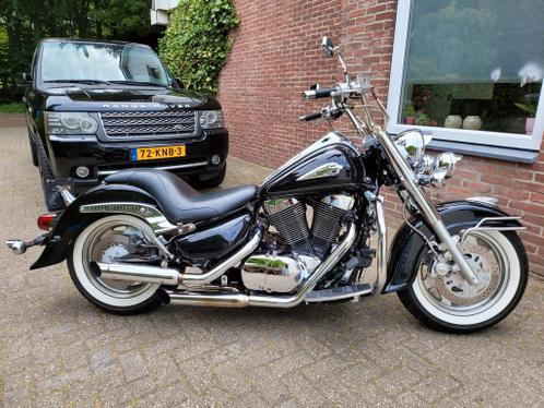 Suzuki VL1500 intruder LC  volledig custom