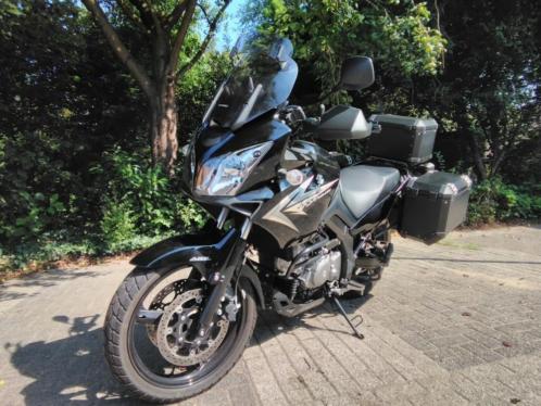 Suzuki VStrom Black Rhino DS650A met veel opties en lage km