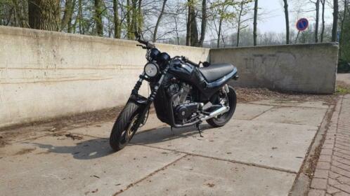 Suzuki vx 800 v-twin cafe racer