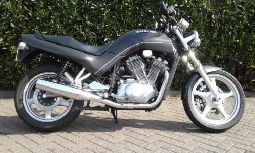 Suzuki VX800 , op vele punten verbeterd 