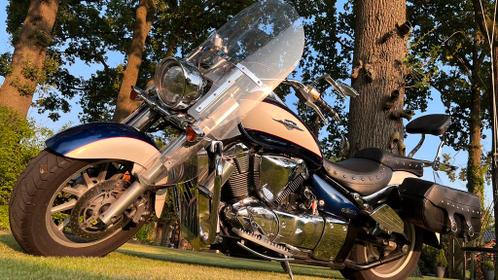 Suzuku intruder C1800R full options