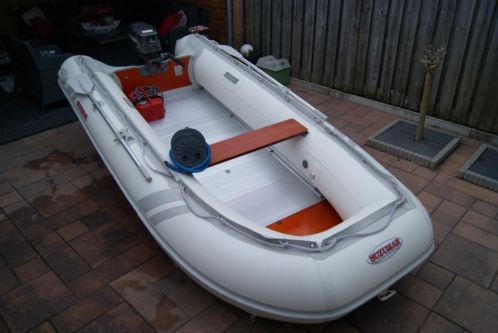 Suzumar 360 rubberbootset incl. 8 pk tohatsu en strandwielen