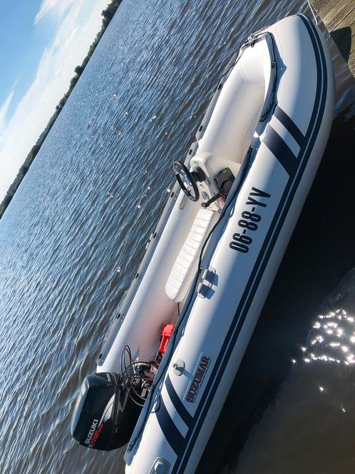 Suzumar rib 350 met 30 pk suzuki en trailer