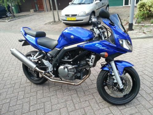 Sv 650 S laser met N kroonplaat ombouw. 03906 26000km