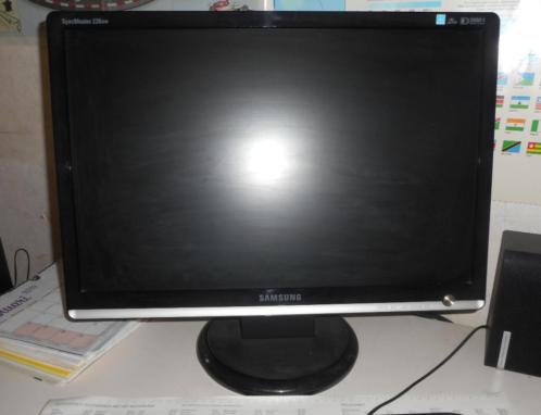 SyncMaster 226bw monitor