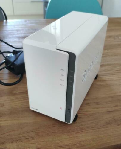 Synology DiskStation DS216j NAS incl 2X WD Red 2TB aangebode