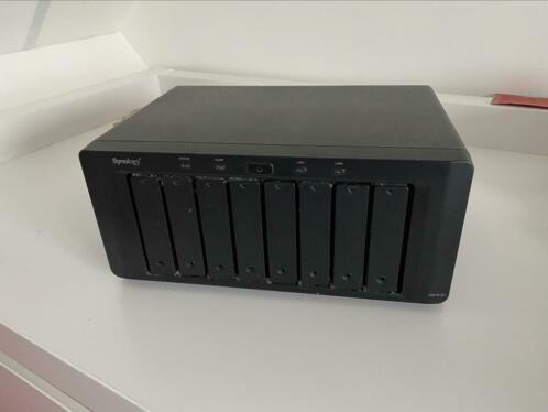 Synology ds1812 7x3Tb HDDs