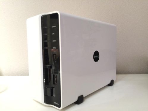 Synology DS207 NAS met 2x 1Tb WD harddisk