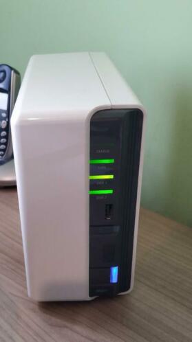 synology ds211j