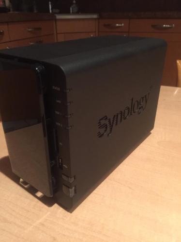 Synology DS212 (4 tb) NAS