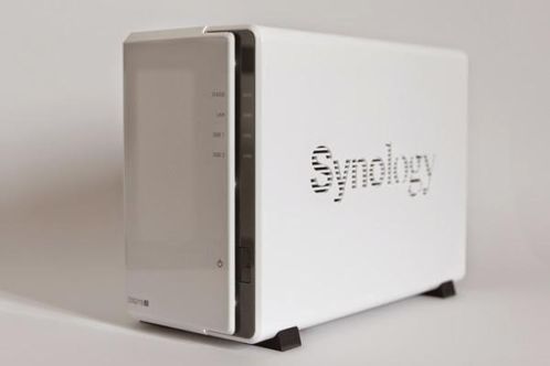 Synology DS215J NAS, inclusief doos en alle accessoires