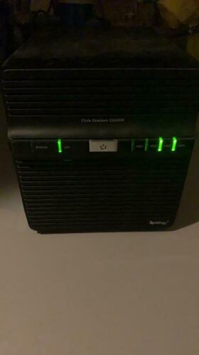 Synology ds409 3x 2 tb