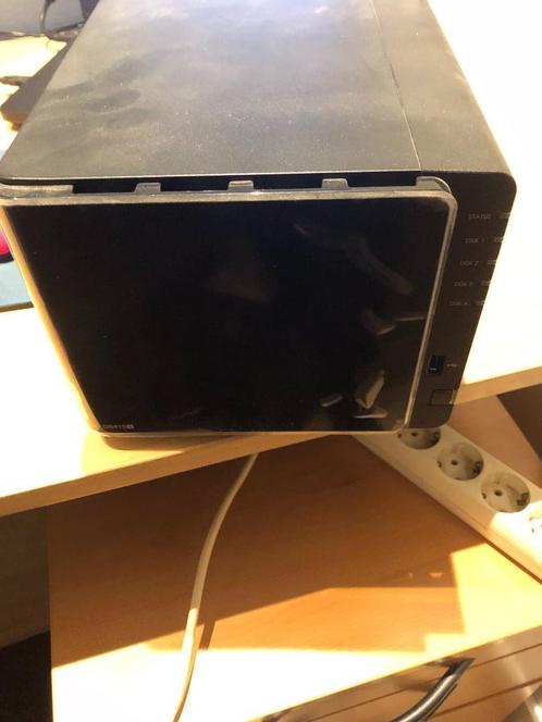 Synology DSM server