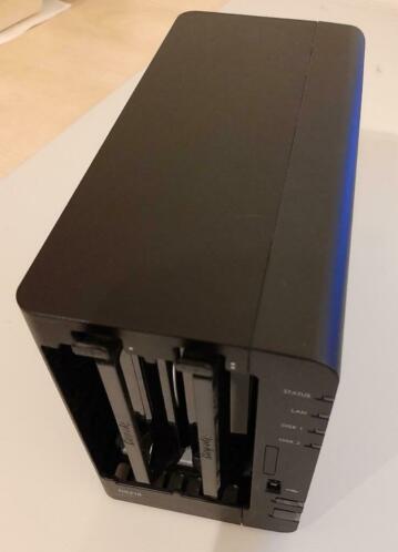Synology NAS DS216 (incl. 2 x 2TB), in nieuwstaat