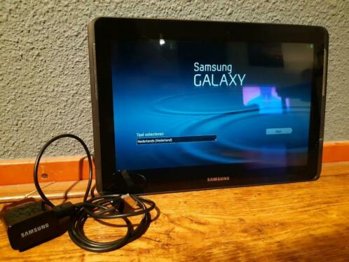 Tablet Samsung Galaxy tab 2 10.1 16gb met lader en hoes