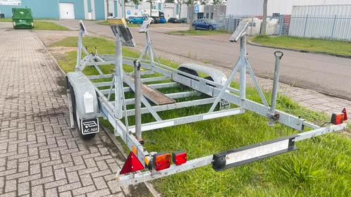 Tandem asser boot trailer