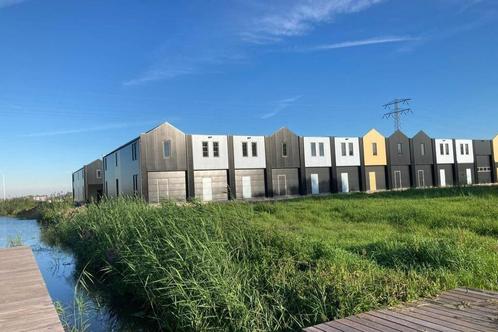 Te Huur Boothuis met bedrijfsunit in Dokkum (totaal 88m2)