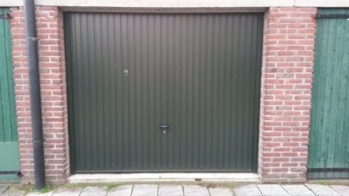 Te huur diverse garageboxen in Eindhoven (Woensel)