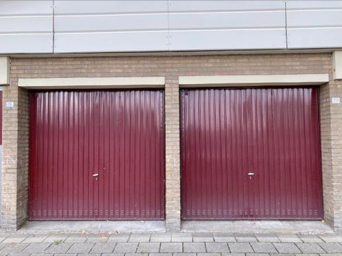 Te huur, dubbele garage, garagebox, opslagruimte,  Diemen