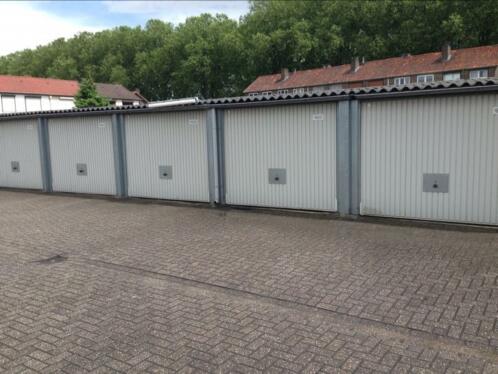 Te huur garage, garagebox, autobox in Geleen