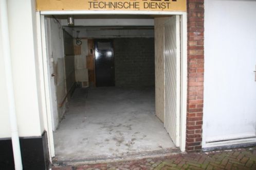 te huur garage  loods in Velsen Noord  Haarlem  