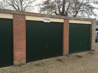 Te huur garage  opslag box in Hoensbroek