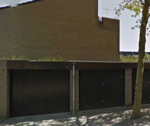 TE HUUR Garagebox Centrum Schalkwijk Haarlem 155,- euro pm
