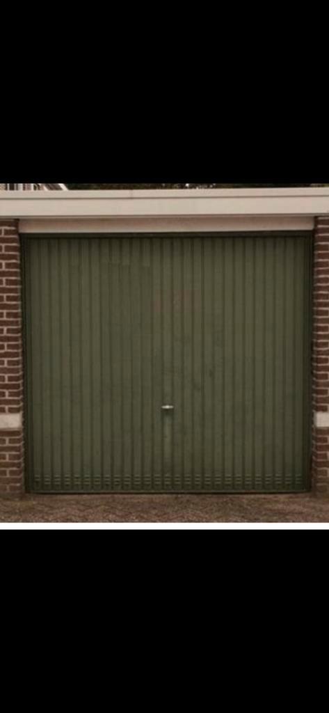 TE HUUR GARAGEBOX HEEMSKERK