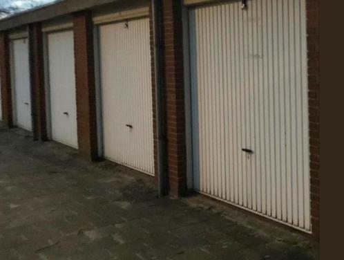 Te huur Garagebox IJsselstraat 45  Adoorn