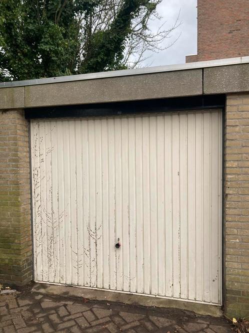 Te huur garagebox in Paddepoel Groningen