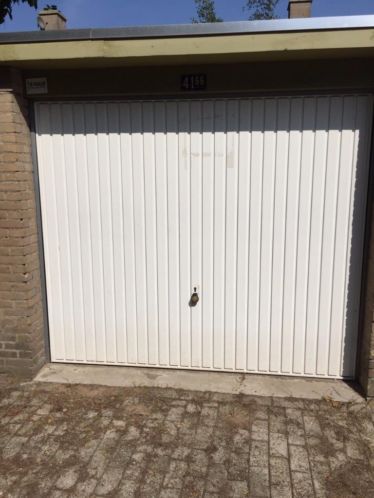 TE HUUR garagebox Nijmegen Lankforst