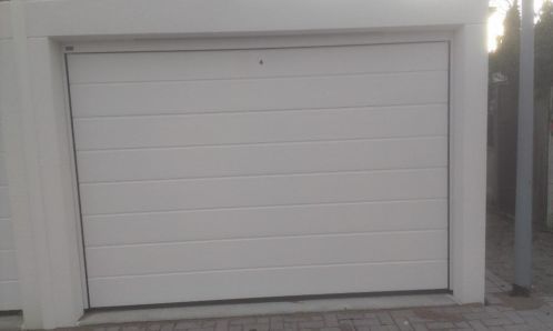 Te huur garagebox, opslag, stalling, bedrijfsruimte