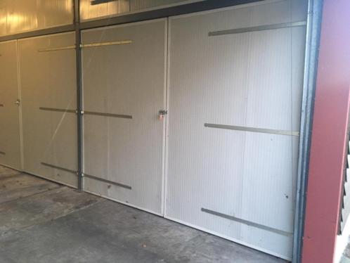 Te huur garagebox  opslagruimte 16m2